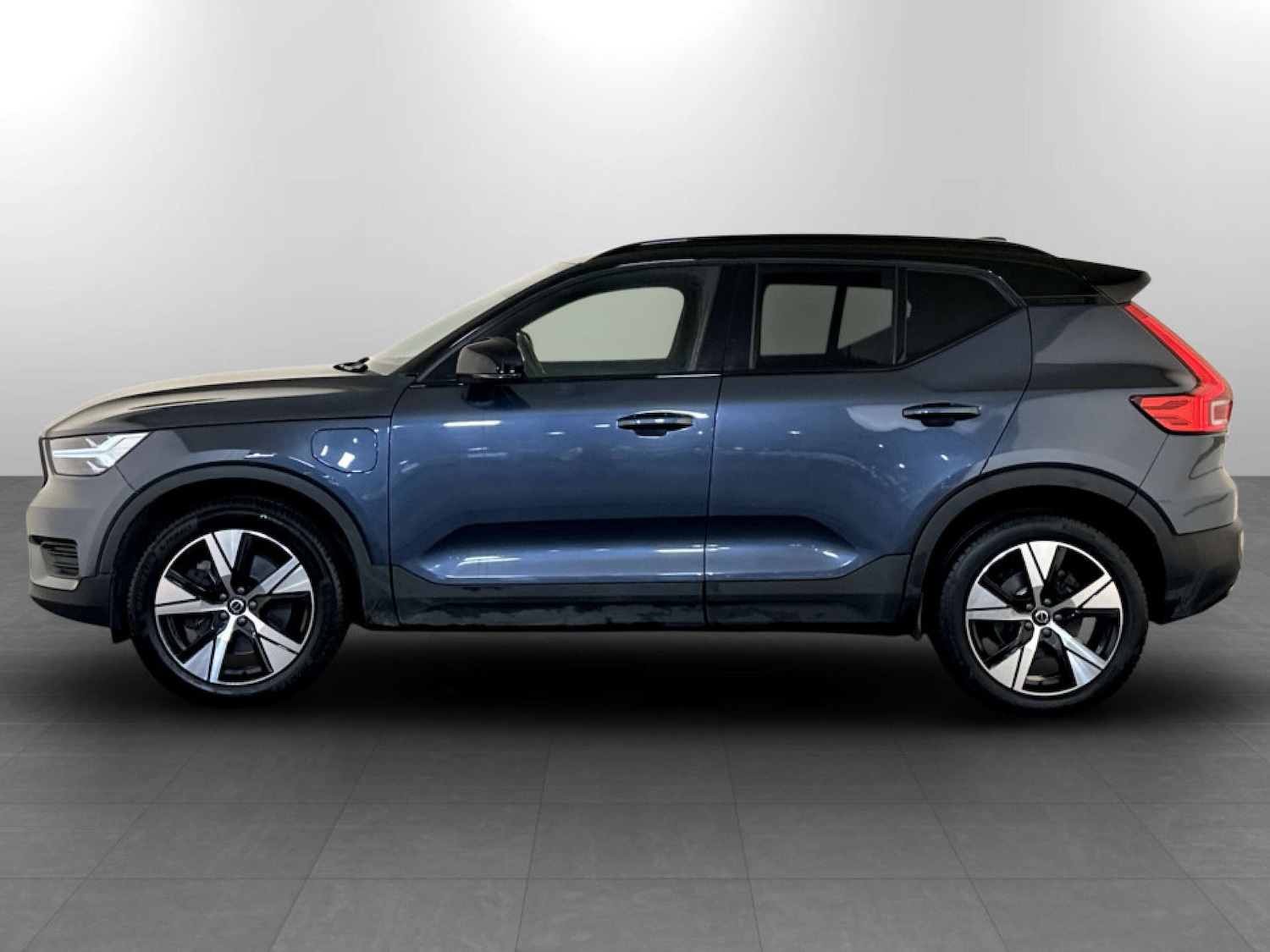 Used Volvo XC40 2021 for sale - 77409025: Photo 6