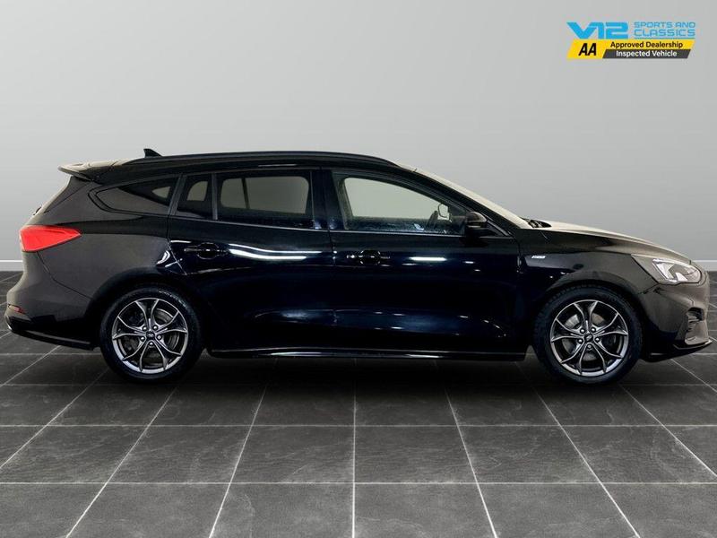 Used Ford Focus 2018 for sale - 76076749: Photo 11