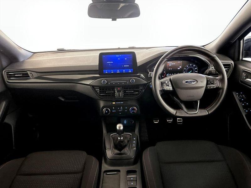 Used Ford Focus 2018 for sale - 76076749: Photo 3