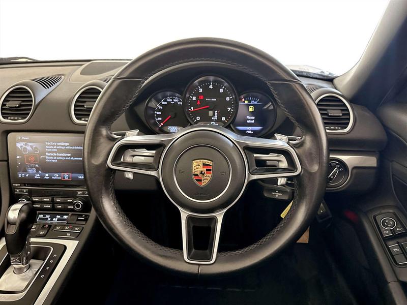 Used Porsche Boxster 2020 for sale - 77020131: Photo 17