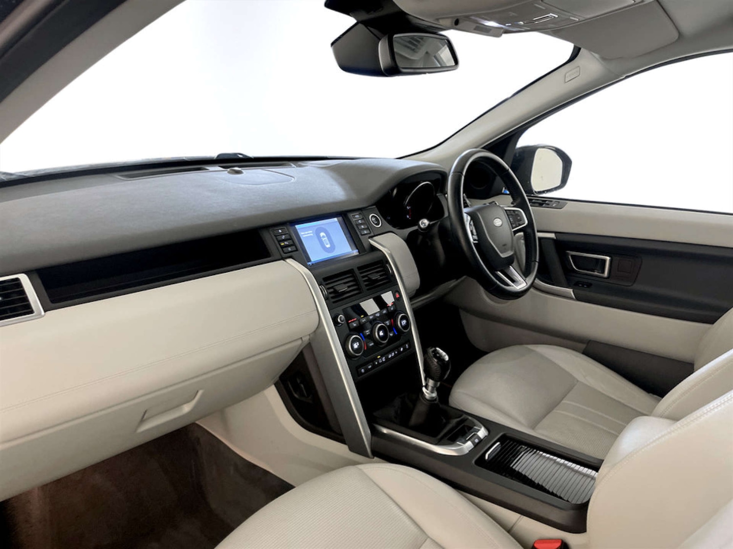 Used Land Rover Discovery Sport 2018 for sale - 77213726: Photo 12