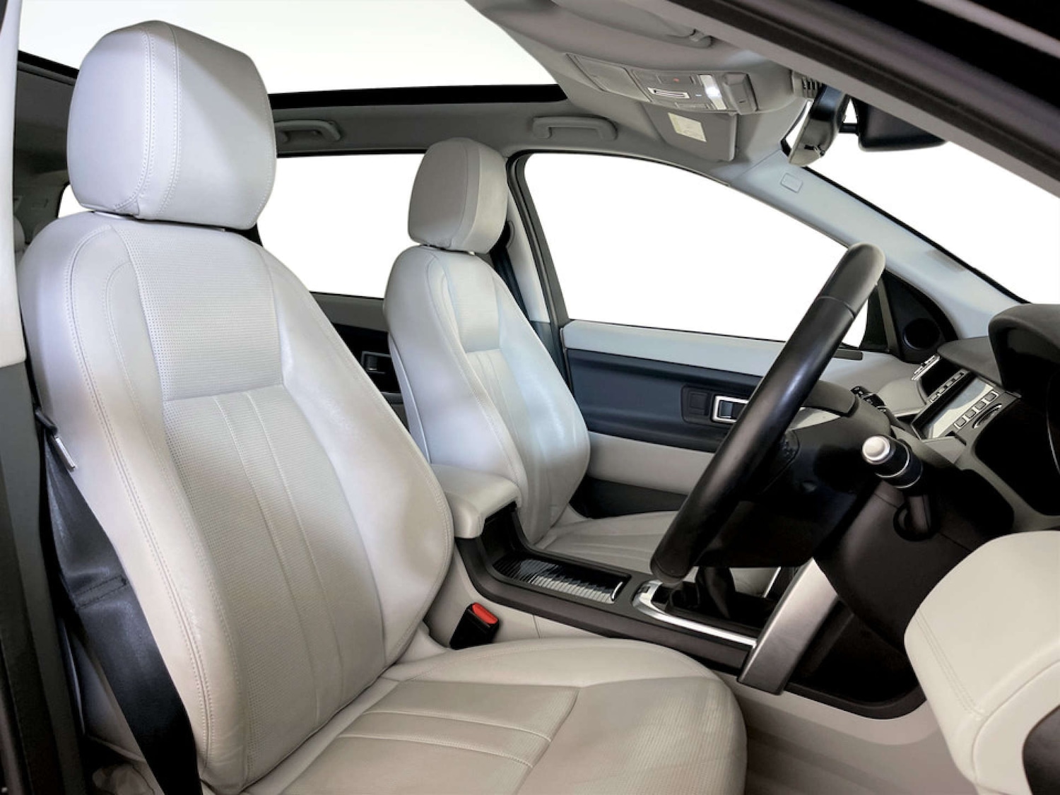 Used Land Rover Discovery Sport 2018 for sale - 77213726: Photo 13