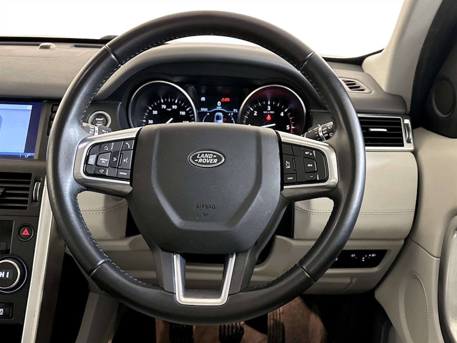 Used Land Rover Discovery Sport 2018 for sale - 77213726: Photo 18