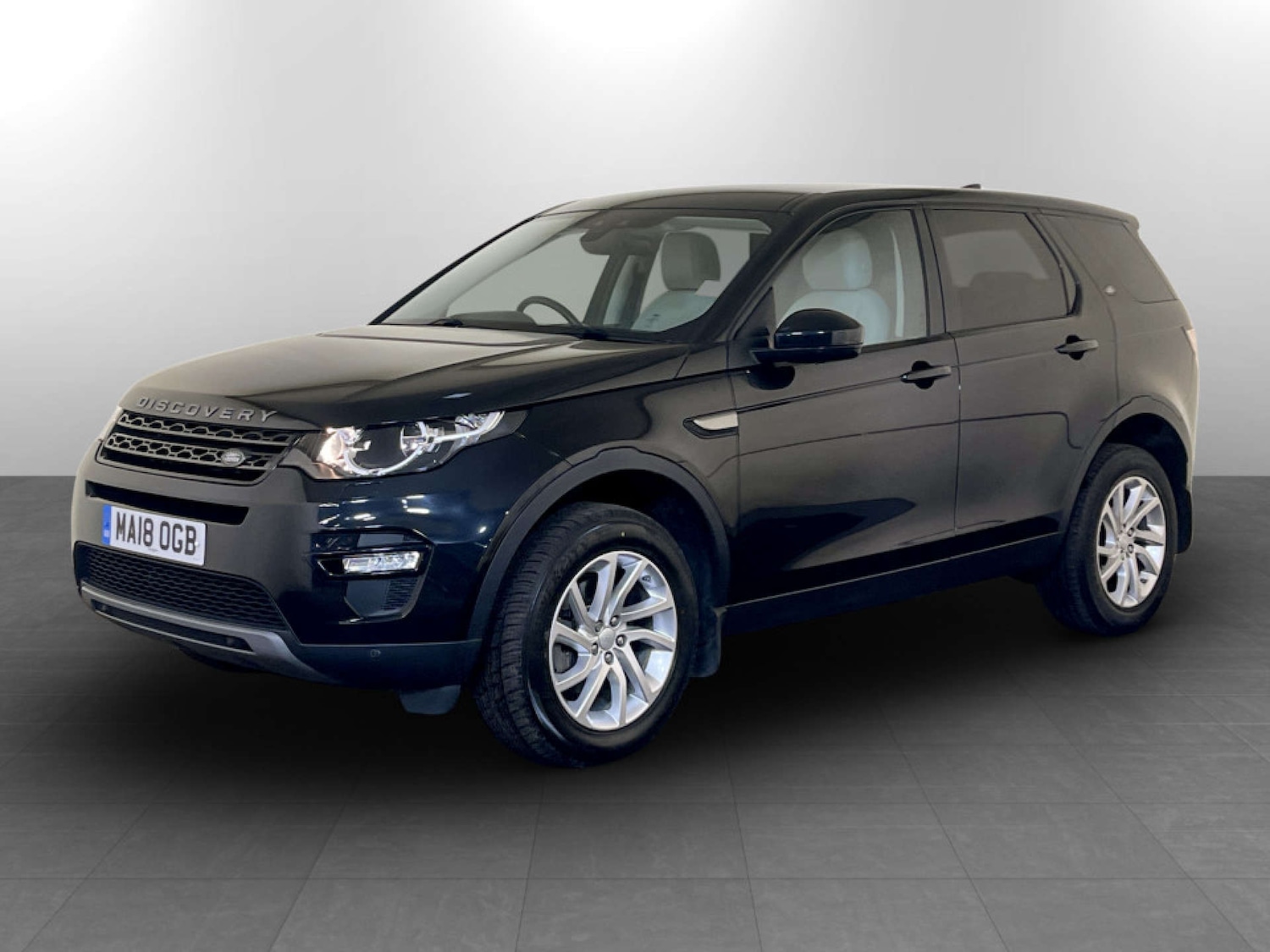 Used Land Rover Discovery Sport 2018 for sale - 77213726: Photo 6