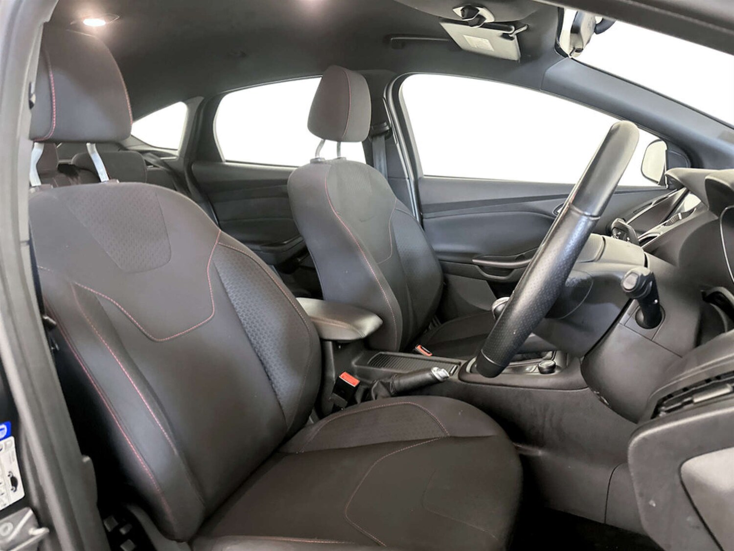 Used Ford Focus 2017 for sale - 77383435: Photo 13