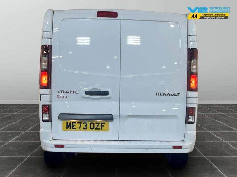 Used Renault Trafic 2024 for sale - 76826142: Photo 9