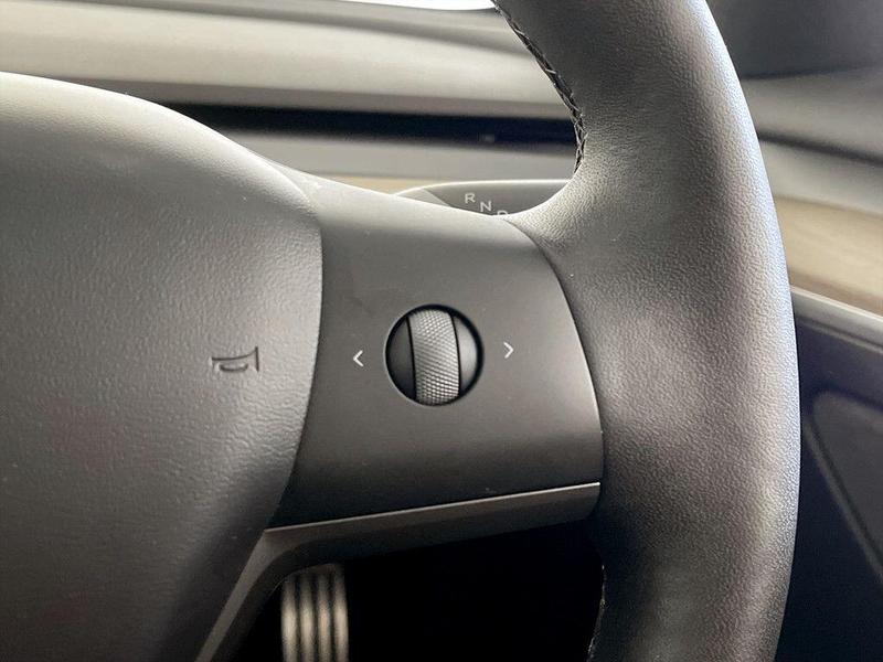 Used Tesla Model 3 2021 for sale - 75972923: Photo 19