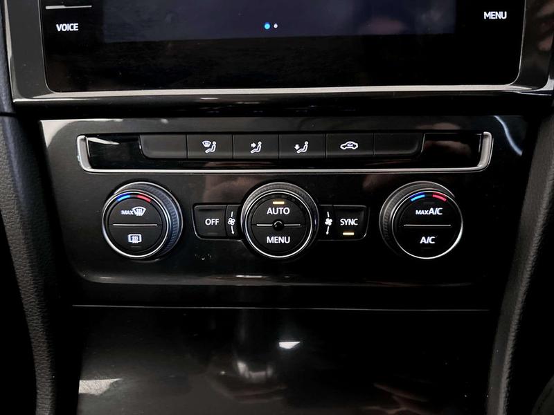 Used Volkswagen Golf 2019 for sale - 77152142: Photo 26