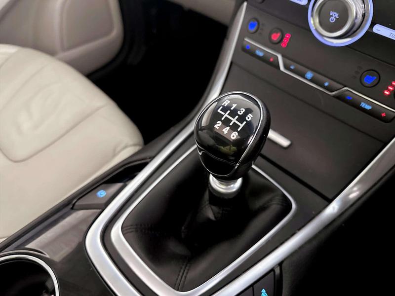 Used Ford Edge 2017 for sale - 77088191: Photo 28