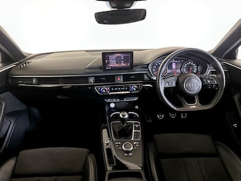 Used Audi A4 2017 for sale - 75396596: Photo