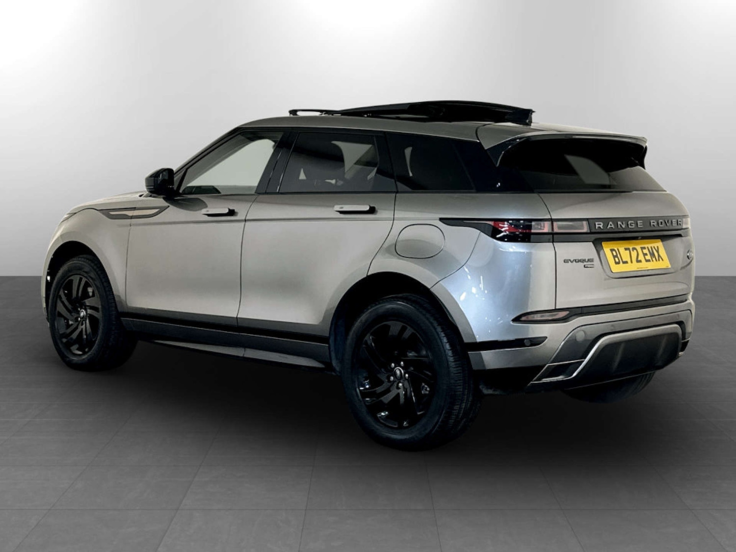 Used Land Rover Range Rover Evoque 2022 for sale - 77184984: Photo 8