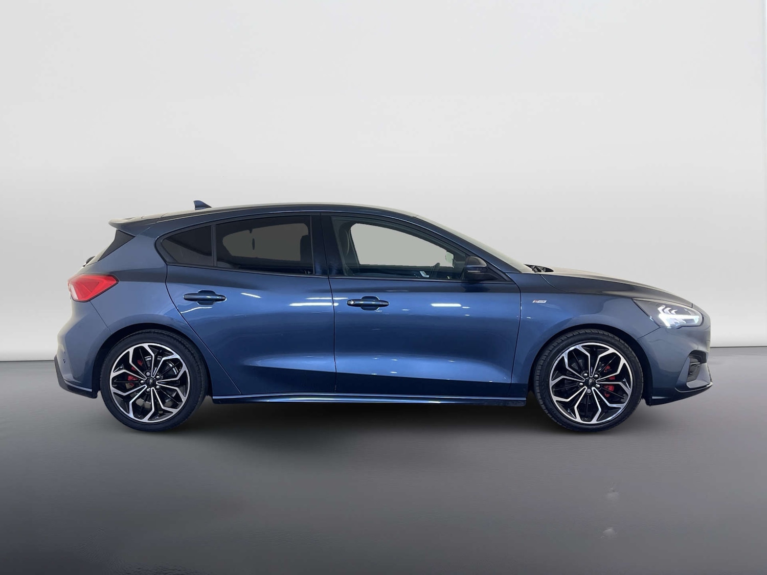 Used Ford Focus 2022 for sale - 77953332: Photo 11