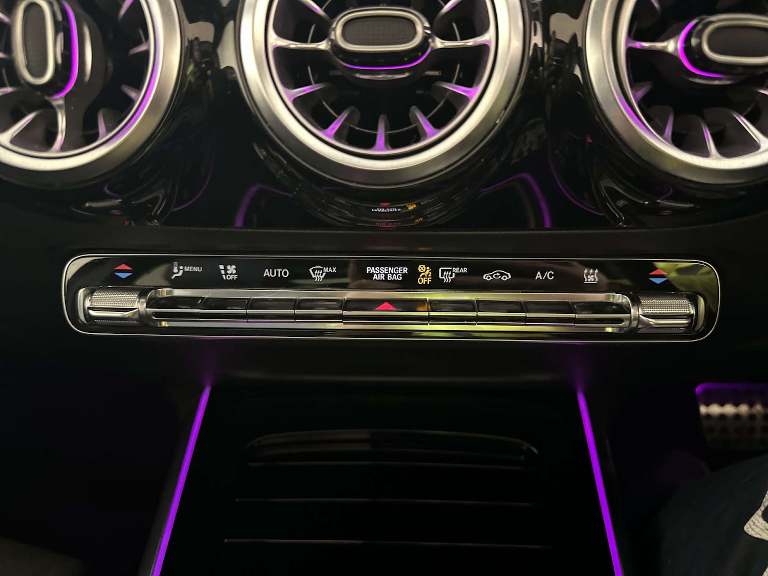 Used Mercedes-Benz EQA 2022 for sale - 77850674: Photo 28