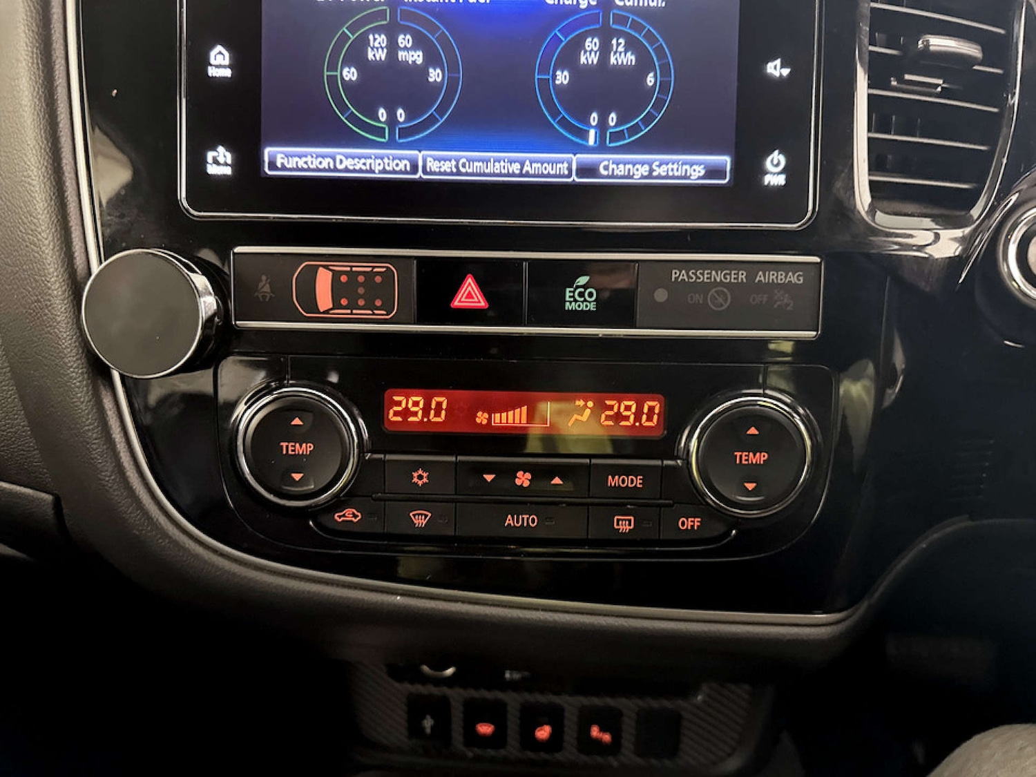 Used Mitsubishi Outlander 2018 for sale - 77328554: Photo 27