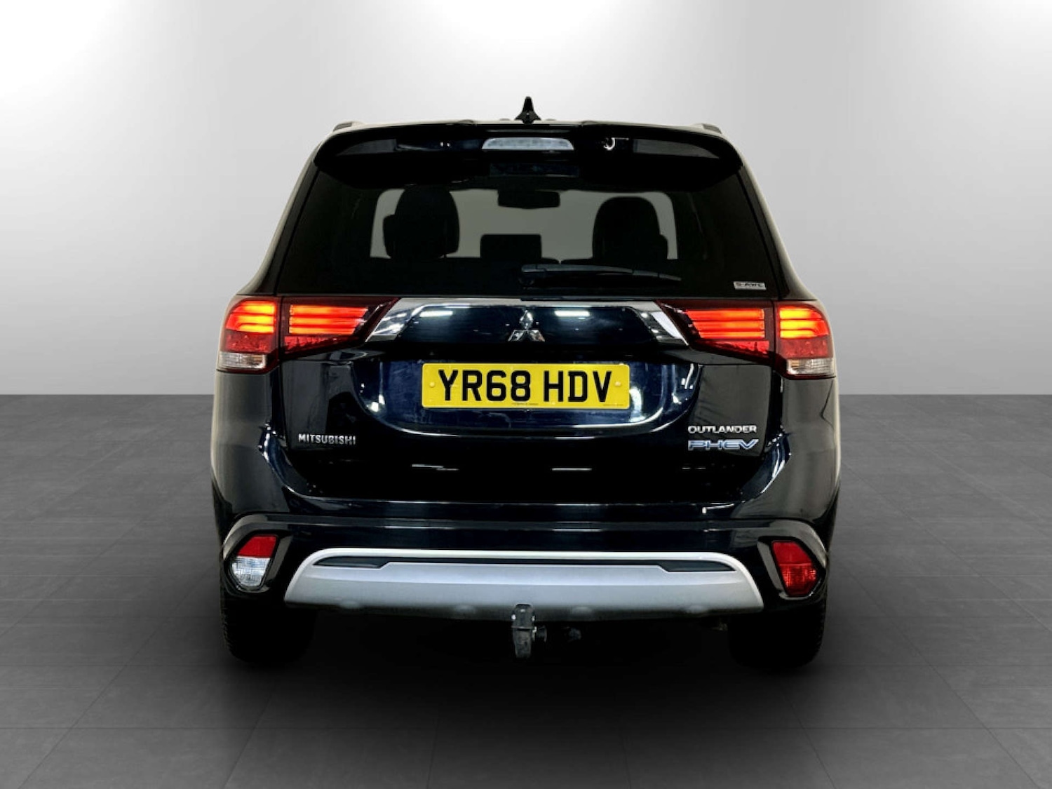 Used Mitsubishi Outlander 2018 for sale - 77328554: Photo 9