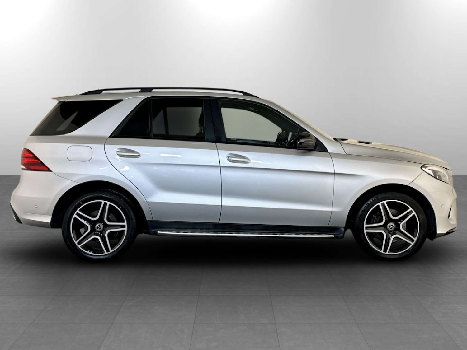 Used Mercedes-Benz GLE 2018 for sale - 77342183: Photo 11