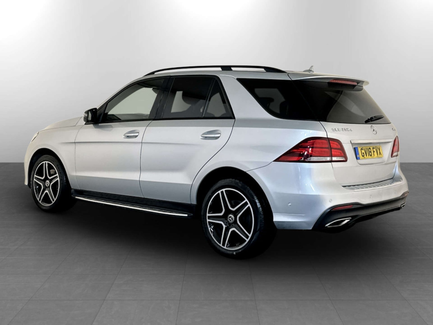 Used Mercedes-Benz GLE 2018 for sale - 77342183: Photo 8