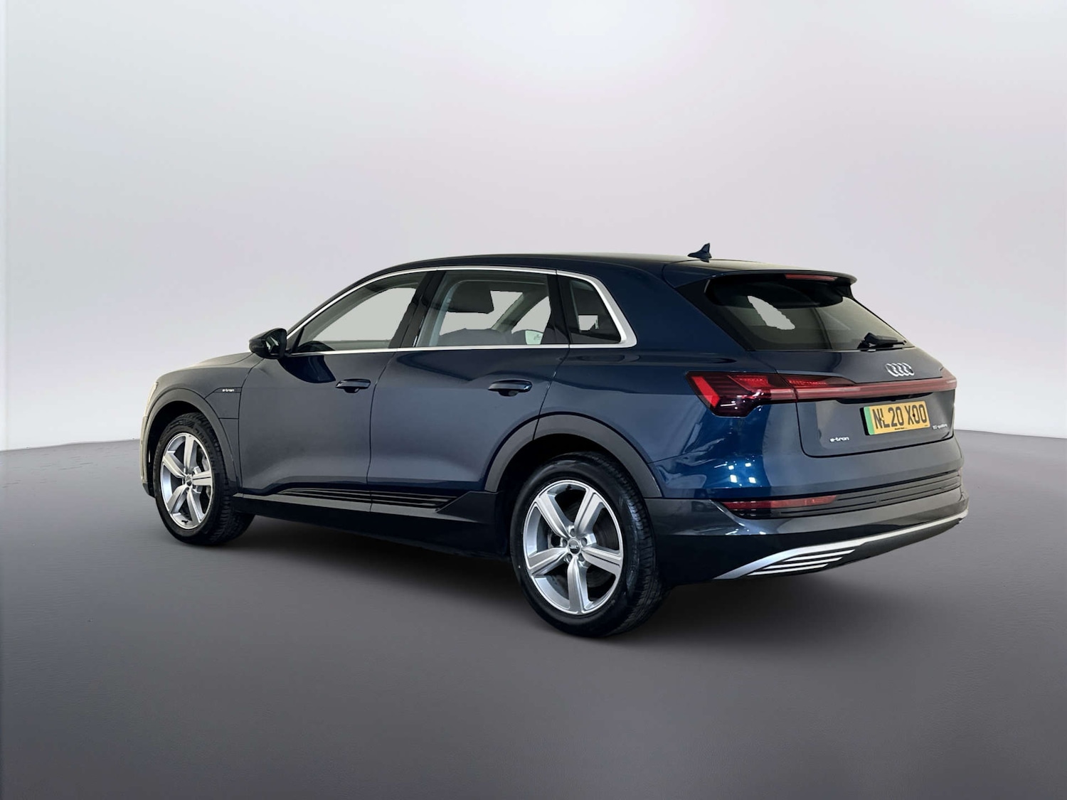 Used Audi e-tron 2020 for sale - 78097383: Photo 8