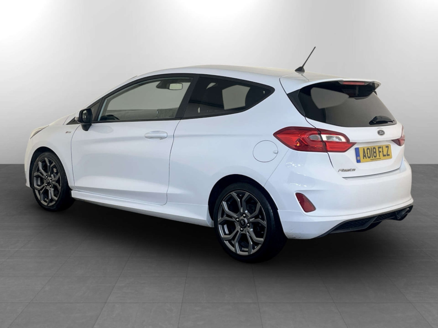 Used Ford Fiesta 2018 for sale - 77618881: Photo 8
