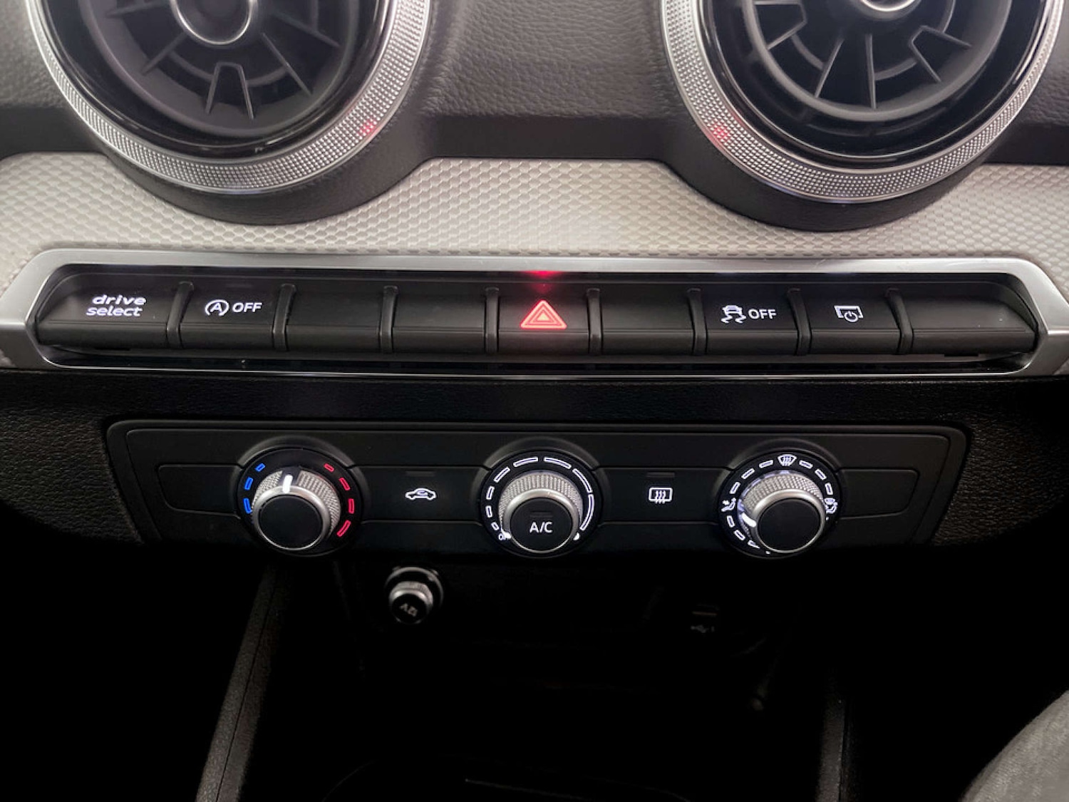 Used Audi Q2 2021 for sale - 77778142: Photo 24