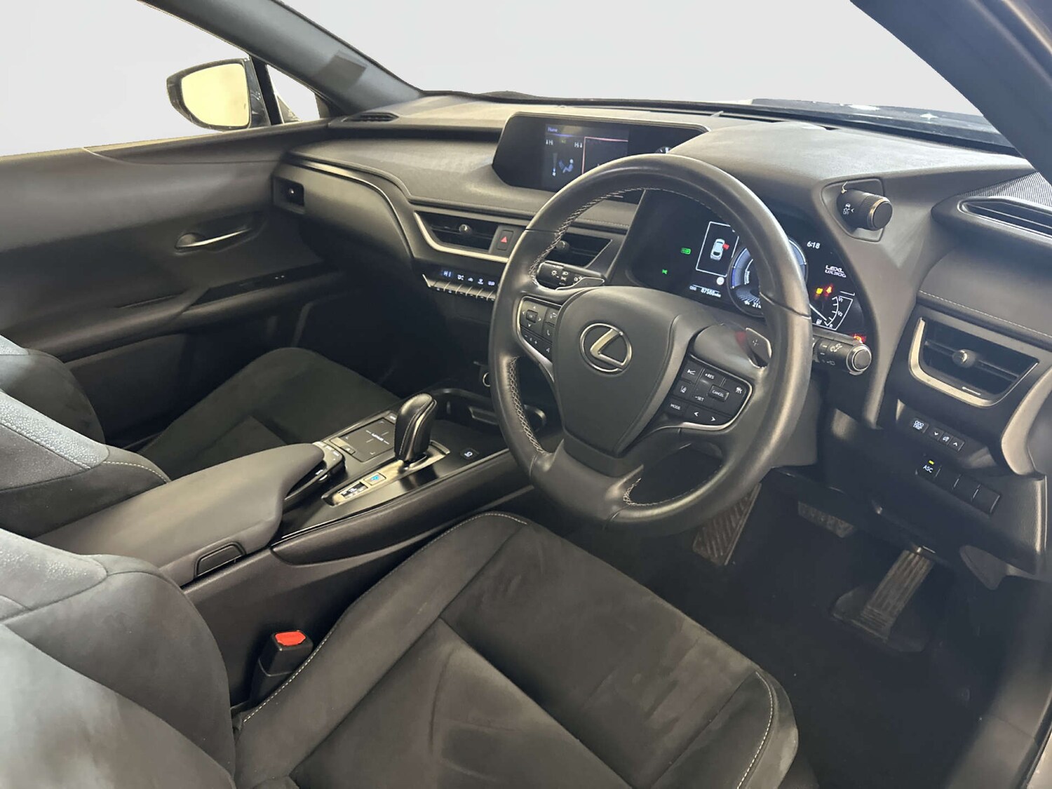 Used Lexus UX 2023 for sale - 77906910: Photo 15
