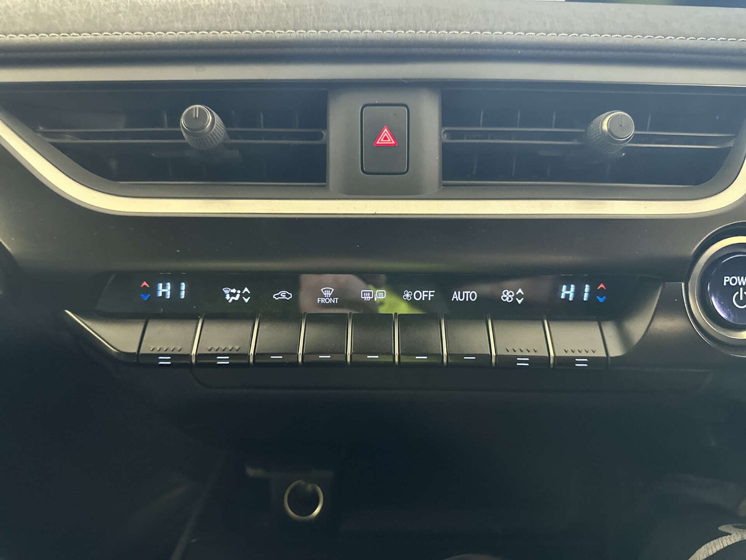 Used Lexus UX 2023 for sale - 77906910: Photo 25