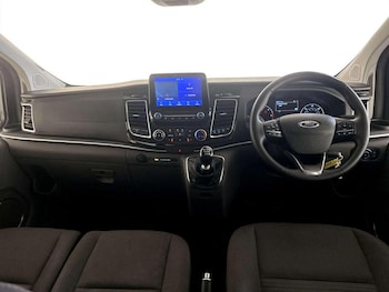 Used Ford Tourneo Custom 2022 for sale - 77088209: Photo