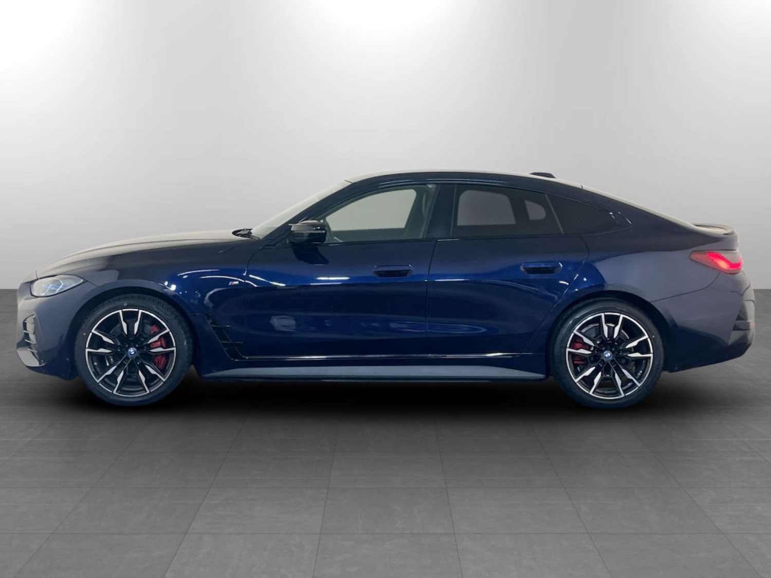 Used BMW i4 2022 for sale - 77431890: Photo 6