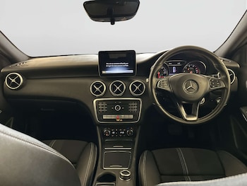 Used Mercedes-Benz A-Class 2018 for sale - 78460221: Photo