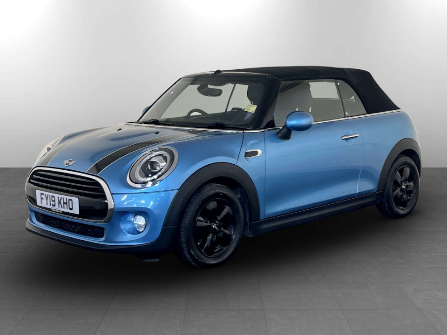 Used MINI Convertible 2019 for sale - 77185059: Photo 6