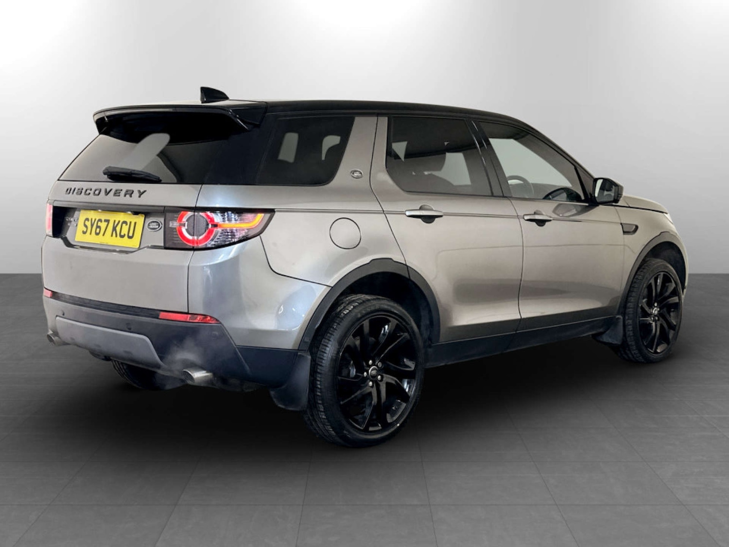 Used Land Rover Discovery Sport 2017 for sale - 77422777: Photo 10