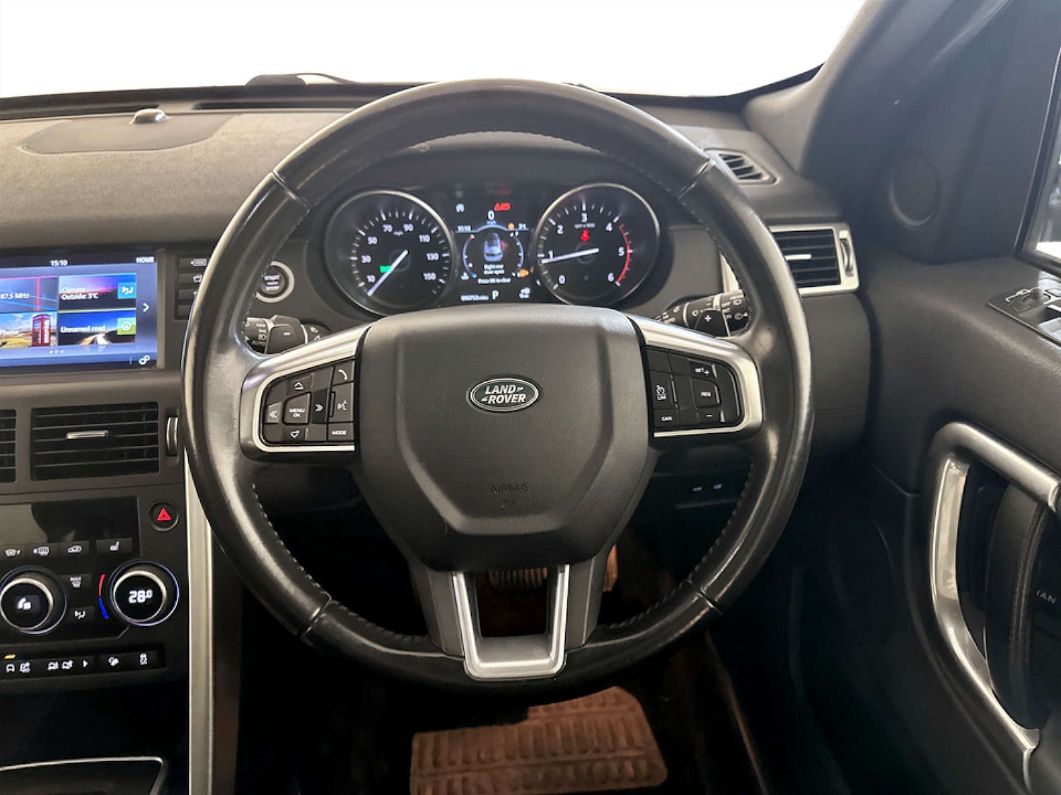 Used Land Rover Discovery Sport 2017 for sale - 77422777: Photo 16