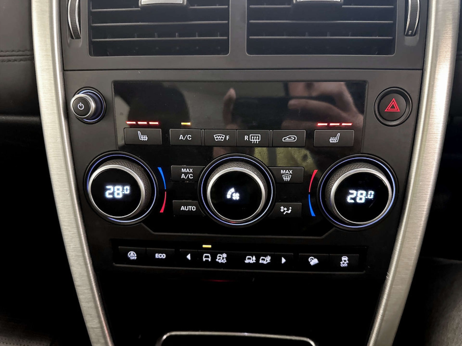 Used Land Rover Discovery Sport 2017 for sale - 77422777: Photo 24