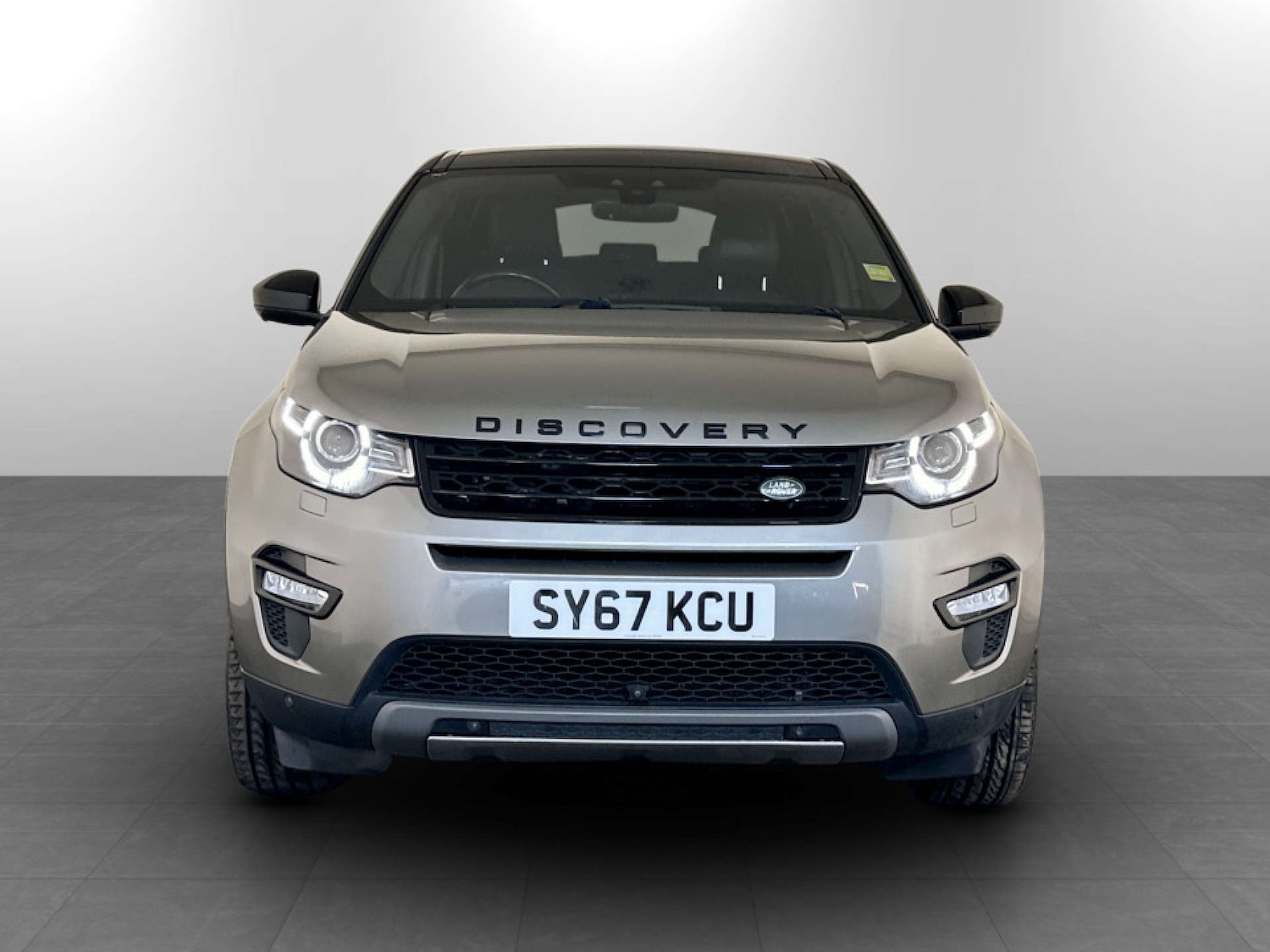 Used Land Rover Discovery Sport 2017 for sale - 77422777: Photo 5