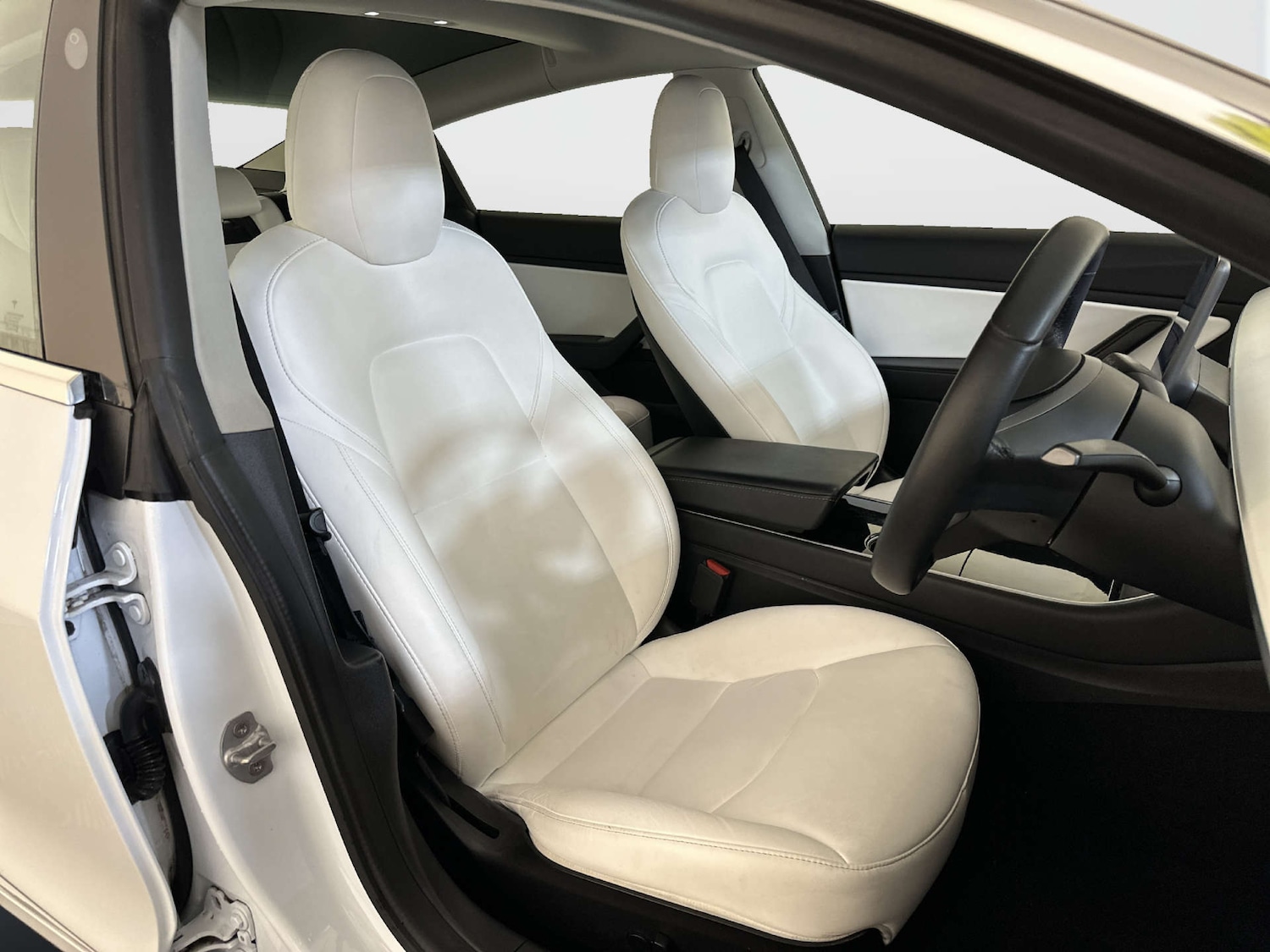 Used Tesla Model 3 2020 for sale - 77880464: Photo 14