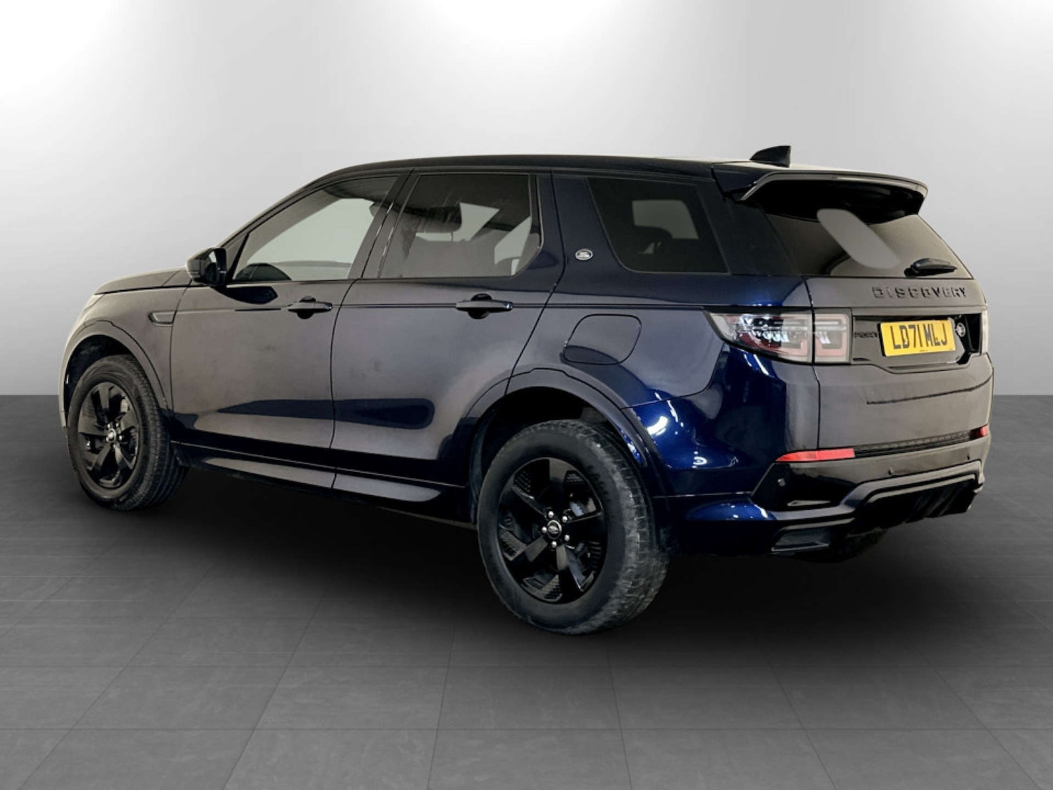 Used Land Rover Discovery Sport 2021 for sale - 77368189: Photo 7