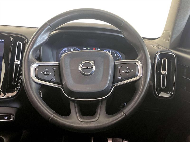 Used Volvo XC40 2018 for sale - 77025790: Photo 16