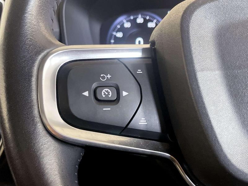 Used Volvo XC40 2018 for sale - 77025790: Photo 17