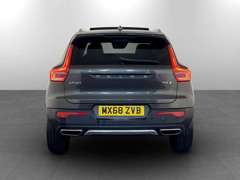 Used Volvo XC40 2018 for sale - 77025790: Photo 9