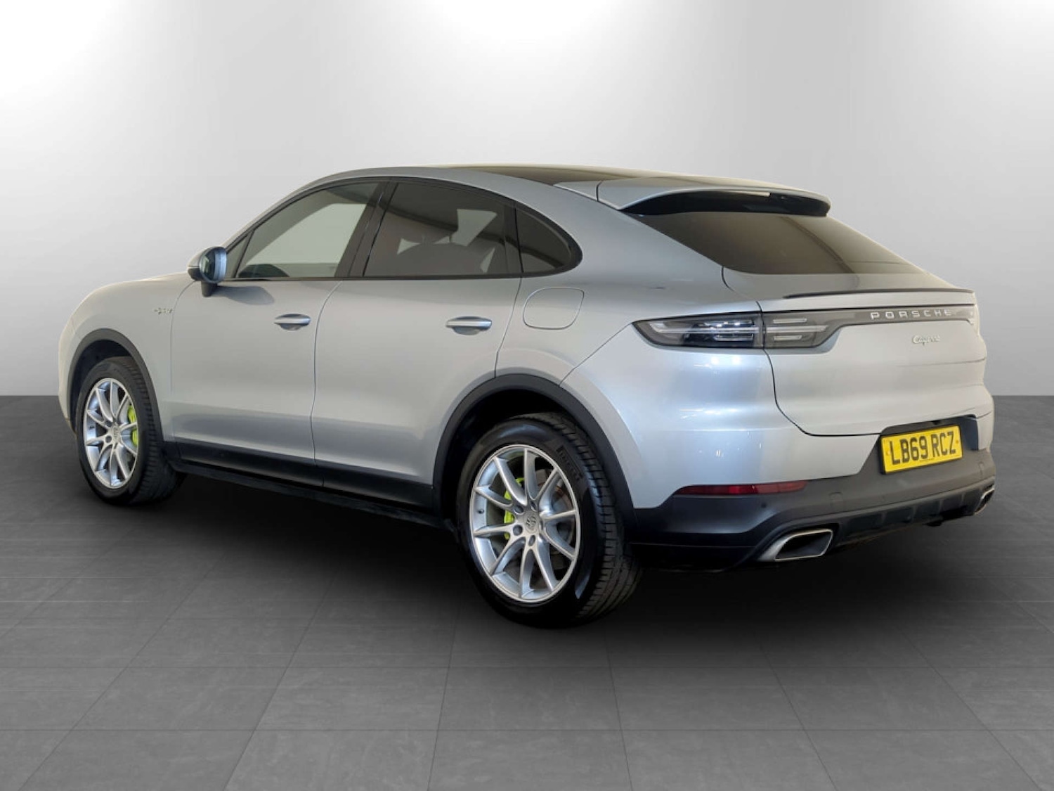 Used Porsche Cayenne 2019 for sale - 77184983: Photo 8