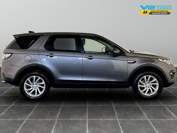 Used Land Rover Discovery Sport 2018 for sale - 76255306: Photo 11