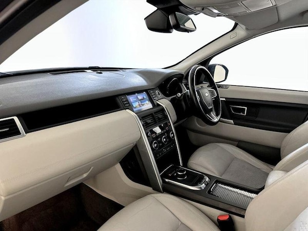 Used Land Rover Discovery Sport 2018 for sale - 76255306: Photo 12