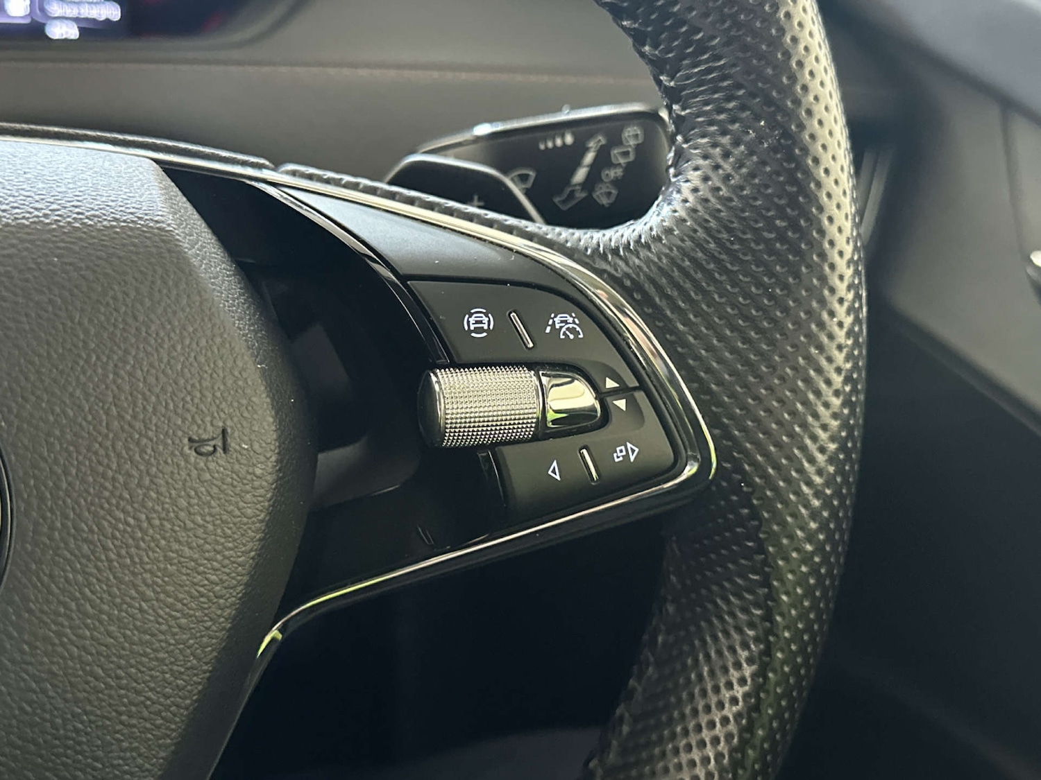 Used Skoda Enyaq 2023 for sale - 77917705: Photo 20