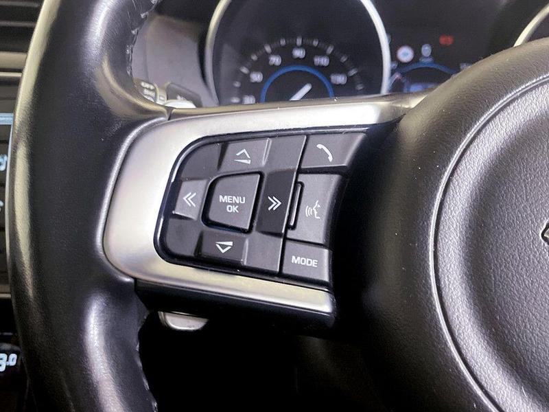 Used Jaguar F-Pace 2017 for sale - 76394211: Photo 17