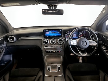 Used Mercedes-Benz GLC 2021 for sale - 75556677: Photo