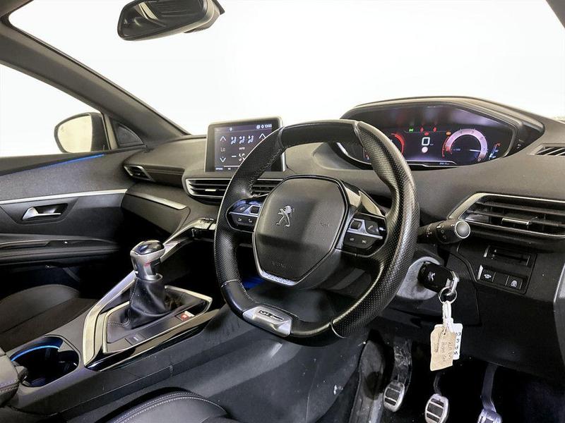 Used Peugeot 5008 2019 for sale - 76545424: Photo 14