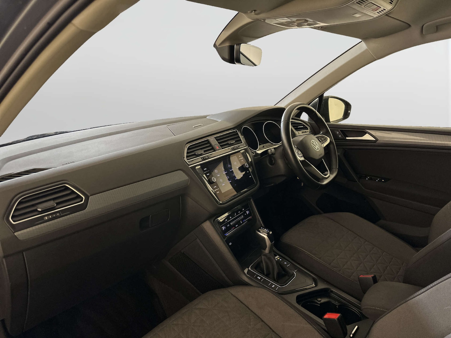 Used Volkswagen Tiguan 2023 for sale - 78083432: Photo 12