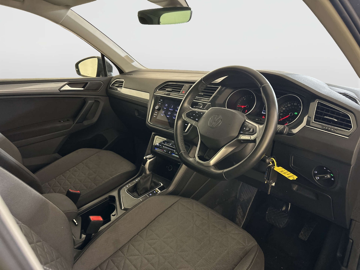 Used Volkswagen Tiguan 2023 for sale - 78083432: Photo 15