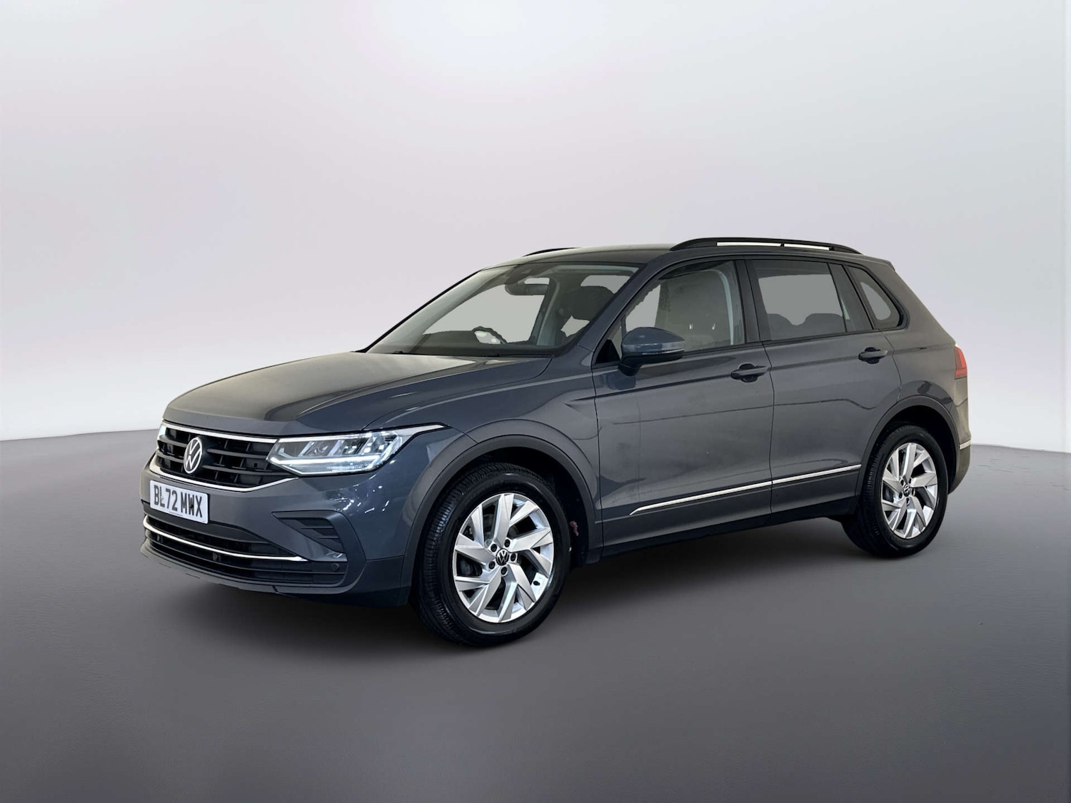 Used Volkswagen Tiguan 2023 for sale - 78083432: Photo 6