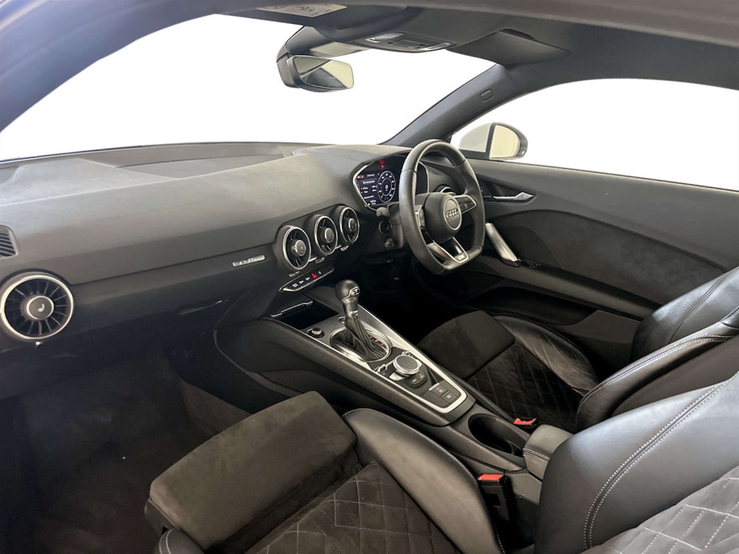 Used Audi TT 2019 for sale - 77185034: Photo 12